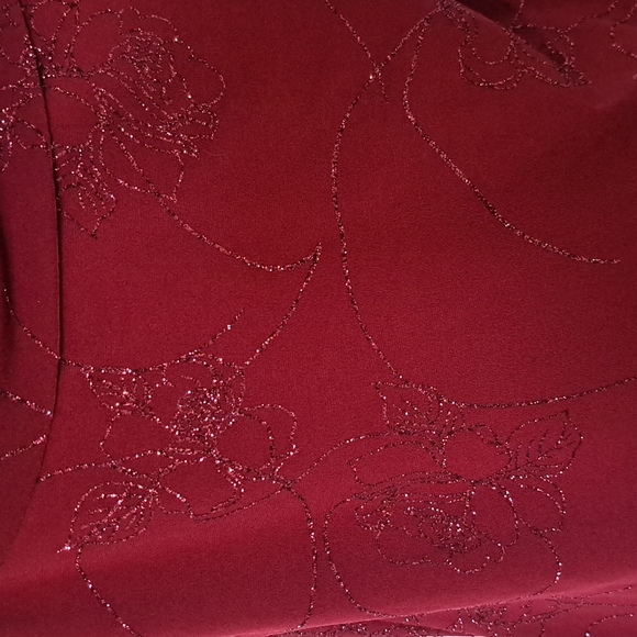 Suzy Shier Sparkly Red Top - Picture 3 of 7